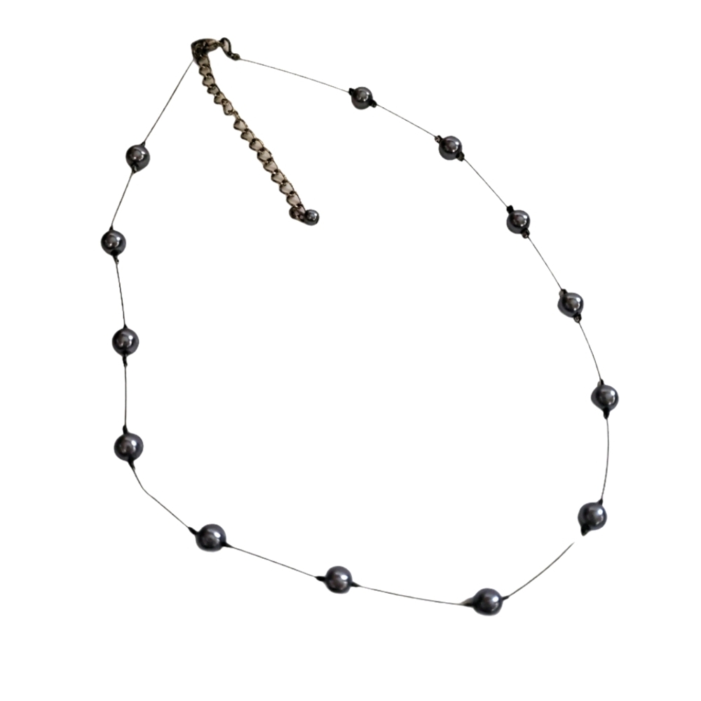 Pearl Necklace - Picture 5 of 5